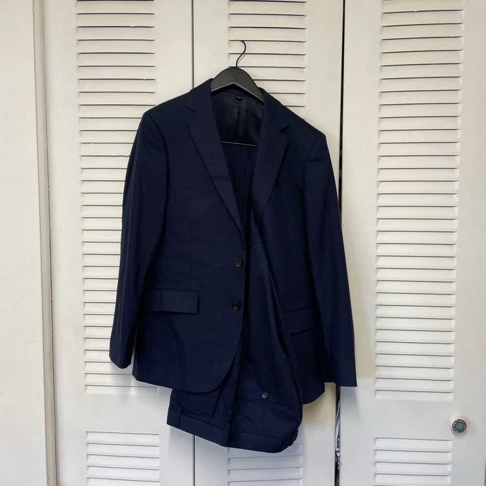 WOOL SUIT